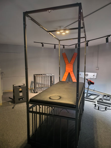BDSM Bondage  Furniture Fetish Large Metal Love Cage Slave Restraint Training Cage for Women Men Couples
